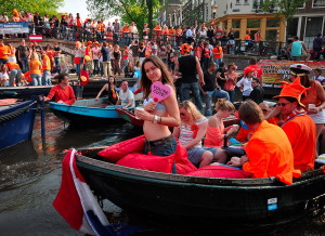 Den krále v Amsterdamu, Malý dobrodruh