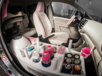 Auto značky Volkswagen je speciálně upravené, aby uspokojilo potřeby všech starostlivých maminek. Foto: www.babypark.cz