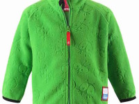 Fleece je nejen příjemný, ale hlavně hřeje. Foto: www.reima.com